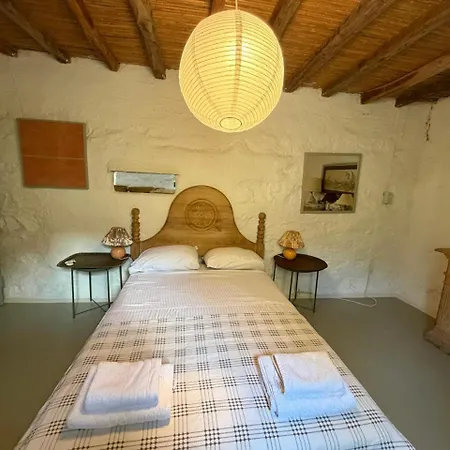 3 Bd Stonehouse With Swimming Pool Villa Paraspori (Paros)