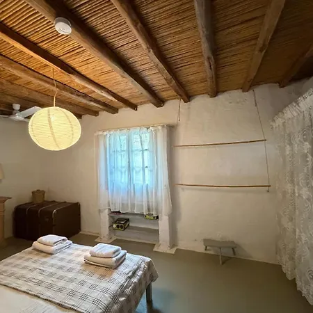 3 Bd Stonehouse With Swimming Pool Villa *