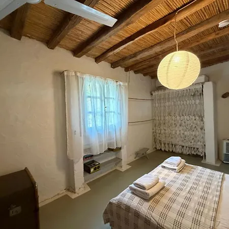 3 Bd Stonehouse With Swimming Pool Villa