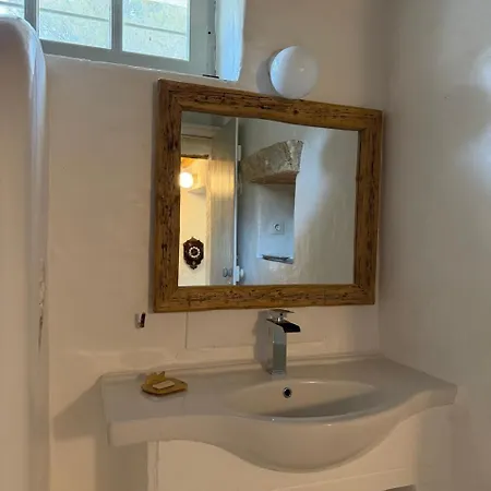 3 Bd Stonehouse With Swimming Pool Villa