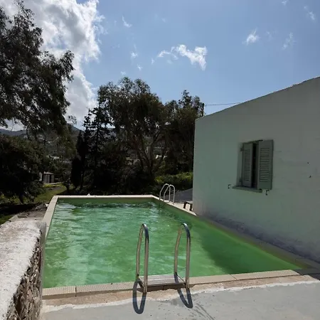 3 Bd Stonehouse With Swimming Pool Villa *