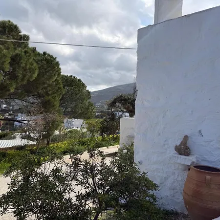 Villa 3 Bd Stonehouse With Swimming Pool