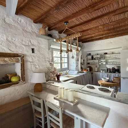 3 Bd Stonehouse With Swimming Pool Villa Paraspori (Paros)
